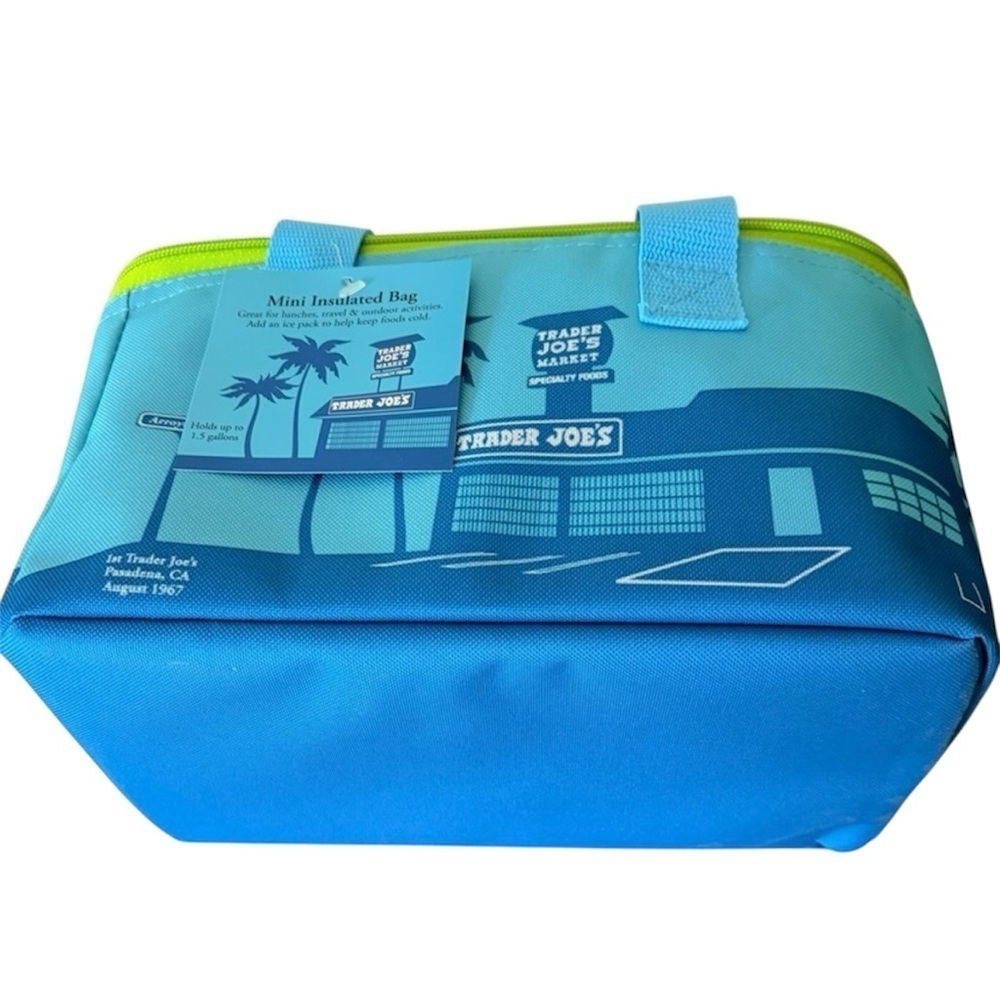 Trader Joe’s Blue, Green Trim Mini Insulated Tote Bag Lunch Bag NWT - Picture 5 of 5